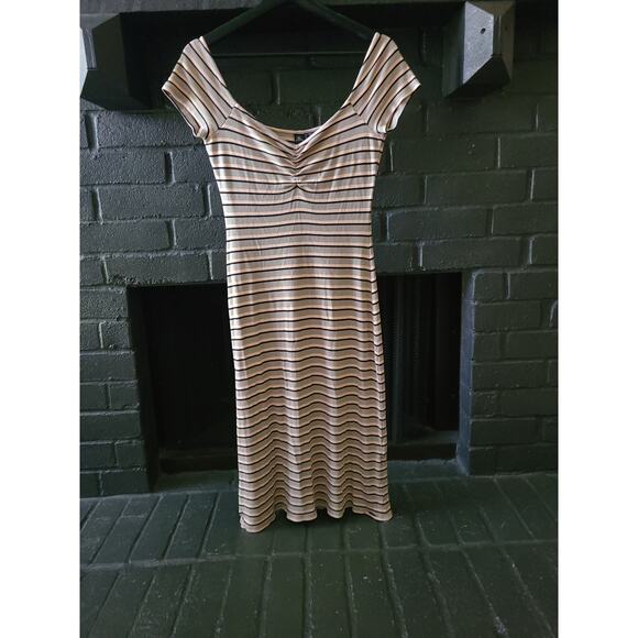 Women"s XS striped Bodycon Volcom dress - Picture 3 of 7